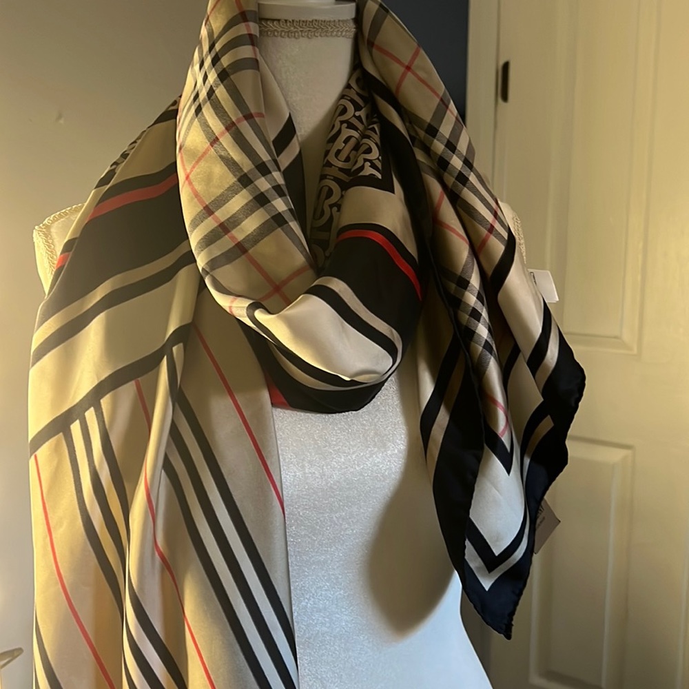 Burberry Multicolored Monogram silk scarf